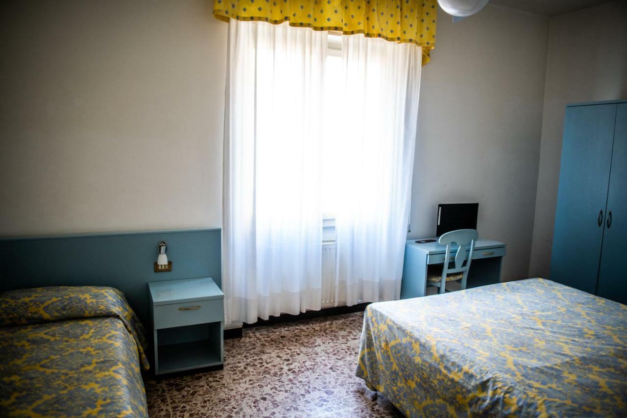Hotel West End Alassio Eksteriør billede